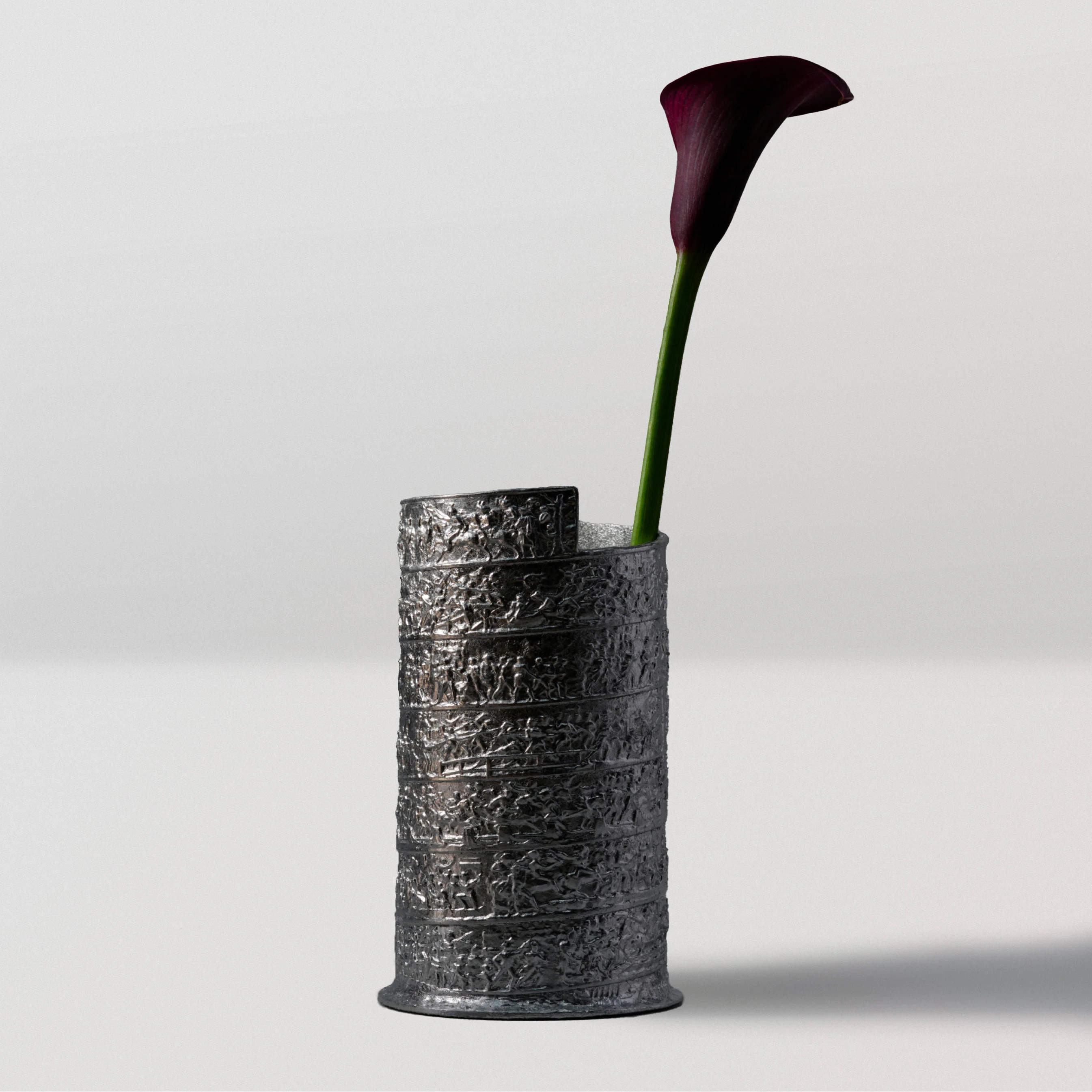 Le 10 Vendôme - Vase en laiton